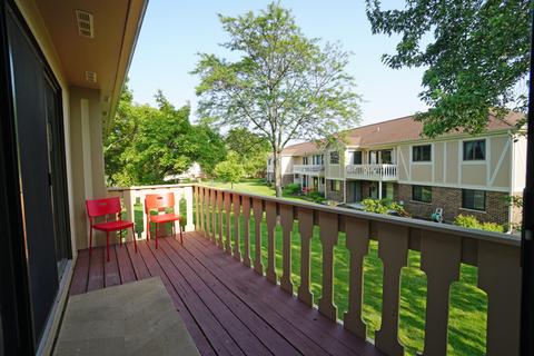 545 Williamsburg Ct #A2, Wheeling, IL 60090 photo 24