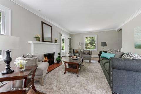 2352 Jackson Ave, Evanston, IL 60201 photo 5