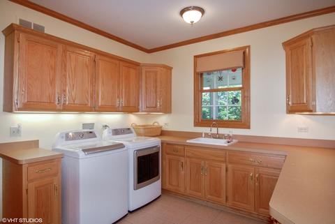 733 N Third St, Elburn, IL 60119 photo 25