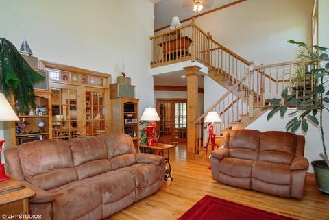 733 N Third St, Elburn, IL 60119 photo 12