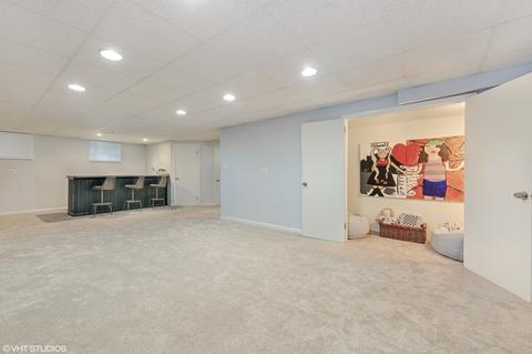 1355 Shady Ln, Wheaton, IL 60187 photo 33