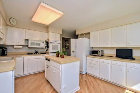 239 River Rd, Deerfield, IL 60015 photo 7