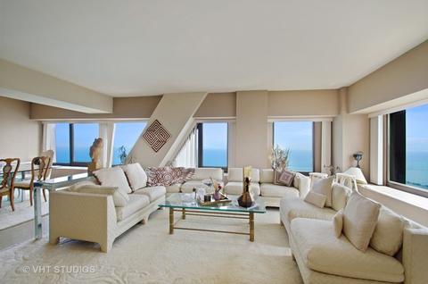 175 E Delaware Pl #7208, Chicago, IL 60611 photo 3