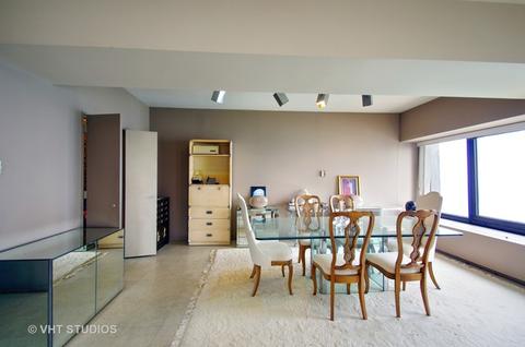 175 E Delaware Pl #7208, Chicago, IL 60611 photo 7