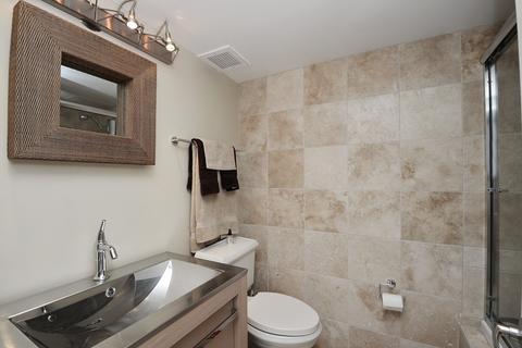 175 E Delaware Pl #6206, Chicago, IL 60611 photo 9