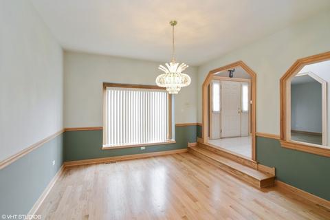 2511 Glen Eagles Dr, Olympia Fields, IL 60461 photo 3