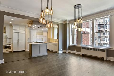 220 E Walton Pl #9E, Chicago, IL 60611 photo 9