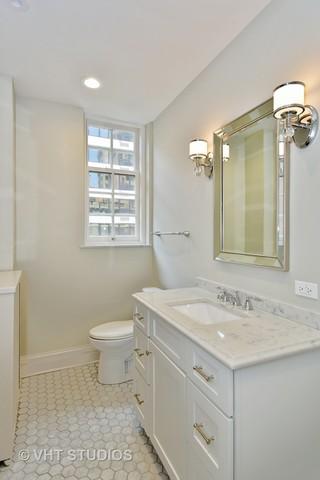 220 E Walton Pl #9E, Chicago, IL 60611 photo 25