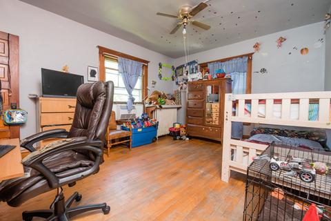 279 Villa St, Elgin, IL 60120 photo 14
