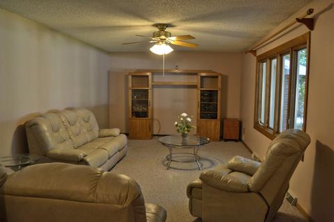 29 Jack St, Plano, IL 60545 photo 7