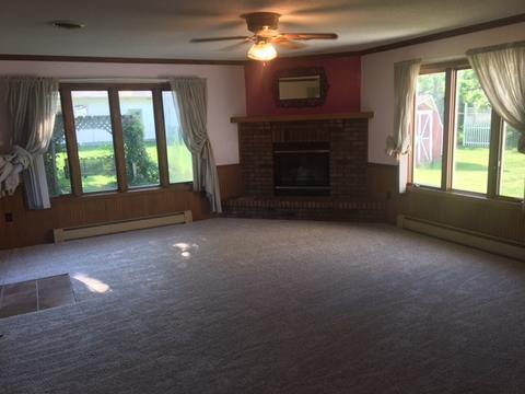 405 Washington, Sidney, IL 61877 photo 3