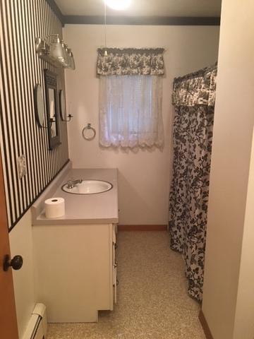 405 Washington, Sidney, IL 61877 photo 12