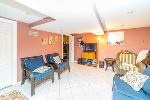 3931 S Artesian Ave, Chicago, IL 60632 photo 18