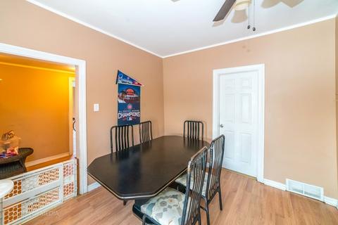 3931 S Artesian Ave, Chicago, IL 60632 photo 10