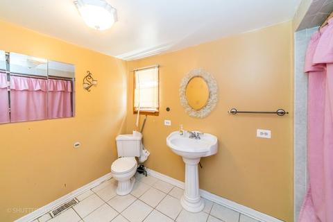 3931 S Artesian Ave, Chicago, IL 60632 photo 11
