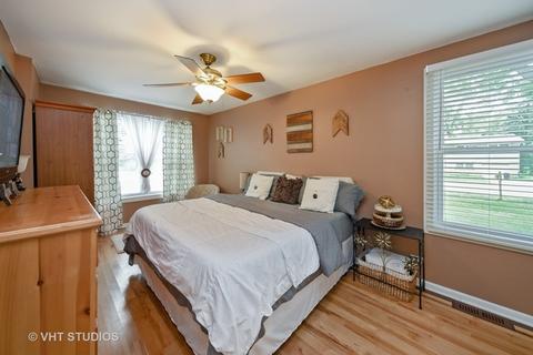 1901 Central St, Mchenry, IL 60050 photo 10