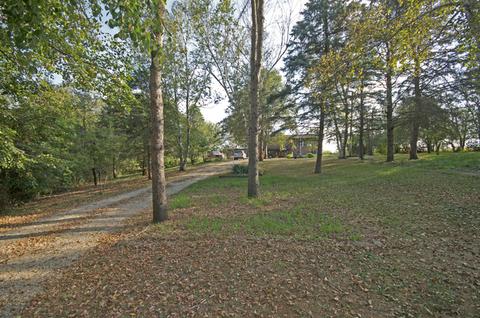13617 Obrien Rd, Hebron, IL 60034 photo 2