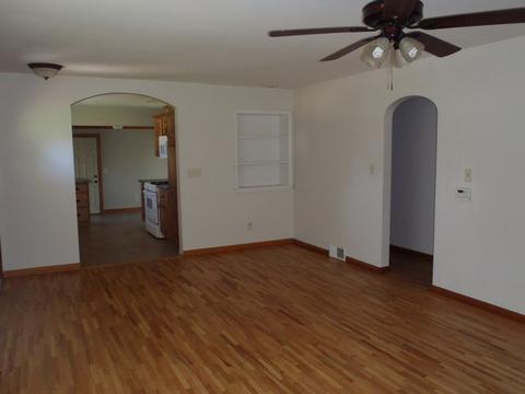 925 State St, Ottawa, IL 61350 photo 7
