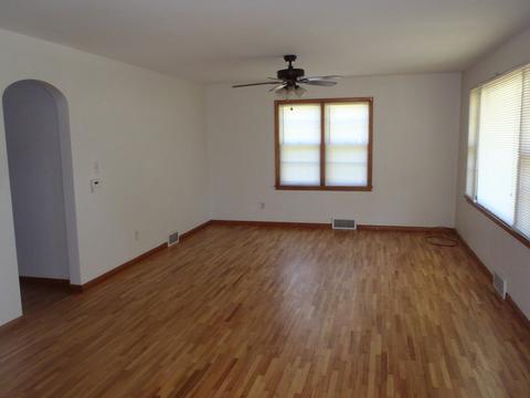 925 State St, Ottawa, IL 61350 photo 6