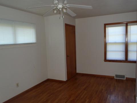 925 State St, Ottawa, IL 61350 photo 12