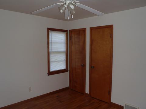 925 State St, Ottawa, IL 61350 photo 11