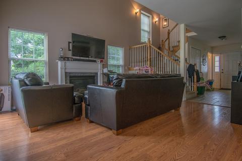 1469 Berta Dr, Crest Hill, IL 60403 photo 2