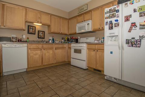 1469 Berta Dr, Crest Hill, IL 60403 photo 5