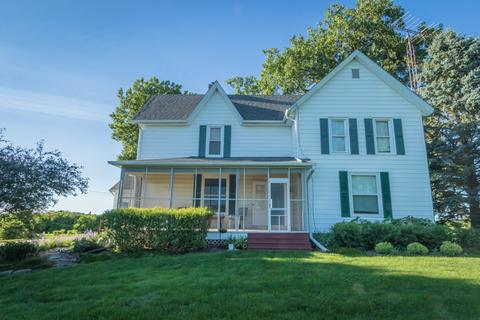 2247 Twombley Rd, Malta, IL 60150 photo 2