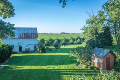 2247 Twombley Rd, Malta, IL 60150 photo 32