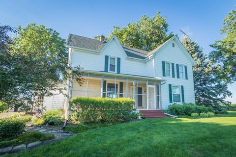 2247 Twombley Rd, Malta, IL 60150 photo 1