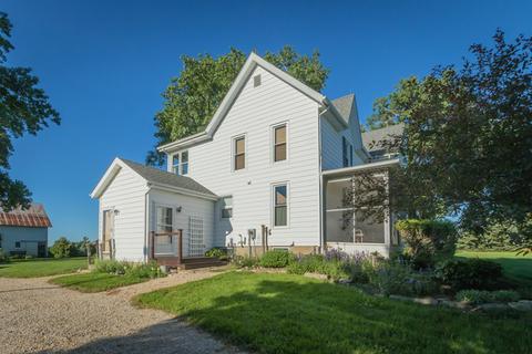 2247 Twombley Rd, Malta, IL 60150 photo 5