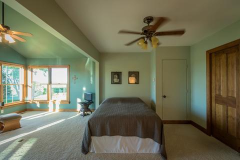 2247 Twombley Rd, Malta, IL 60150 photo 28