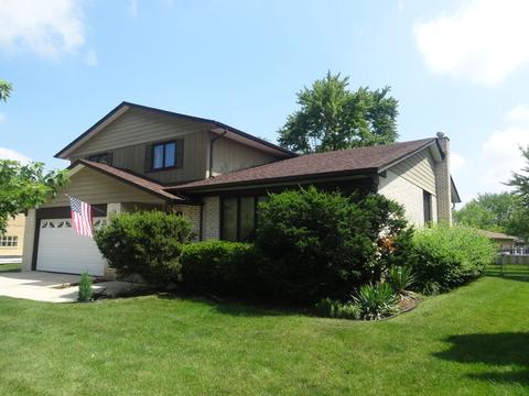 15409 Maple Ct, Oak Forest, IL 60452 photo 2
