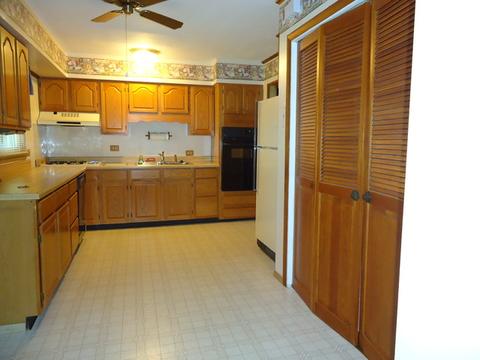 4700 W Willow Ln, Mchenry, IL 60050 photo 15