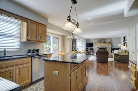 3712 Bronte Ct, Naperville, IL 60564 photo 17