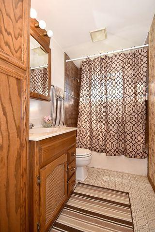 7801 45th Pl, Lyons, IL 60534 photo 20