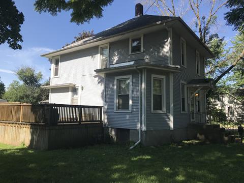 2528 6th St, Peru, IL 61354 photo 3
