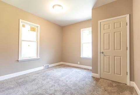 1006 Douglas Ave, Aurora, IL 60505 photo 4