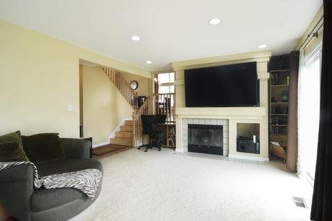 1960 Chamberry Ct, Wheeling, IL 60090 photo 11