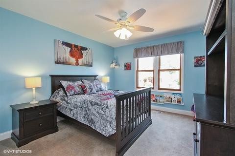 4291 Forest Glen Dr, Hoffman Estates, IL 60192 photo 17