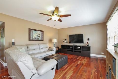 4291 Forest Glen Dr, Hoffman Estates, IL 60192 photo 12