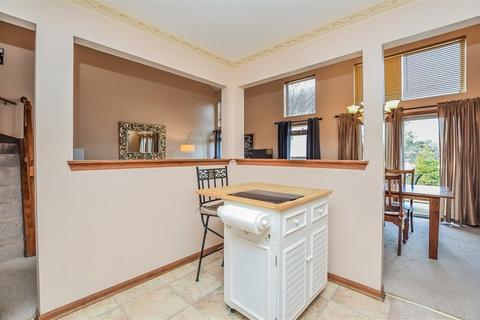 30 Peach Tree Ct, Algonquin, IL 60102 photo 11