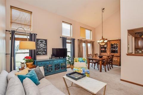 30 Peach Tree Ct, Algonquin, IL 60102 photo 5