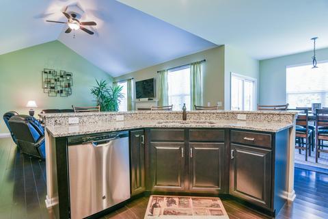 1050 Deerpath Rd, Aurora, IL 60506 photo 8