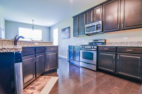 1050 Deerpath Rd, Aurora, IL 60506 photo 11
