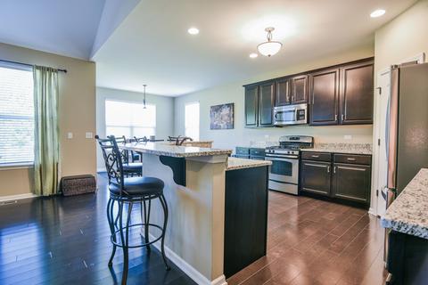 1050 Deerpath Rd, Aurora, IL 60506 photo 7