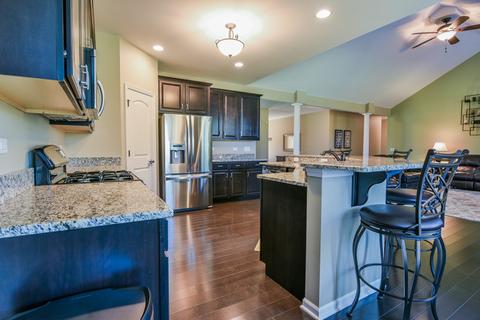 1050 Deerpath Rd, Aurora, IL 60506 photo 9