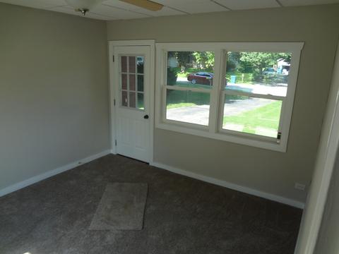 10 N963 Maple St, Elgin, IL 60123 photo 6