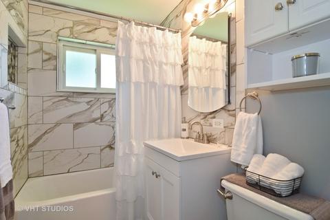 203 N Beverly St, Wheaton, IL 60187 photo 11