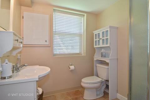 203 N Beverly St, Wheaton, IL 60187 photo 12